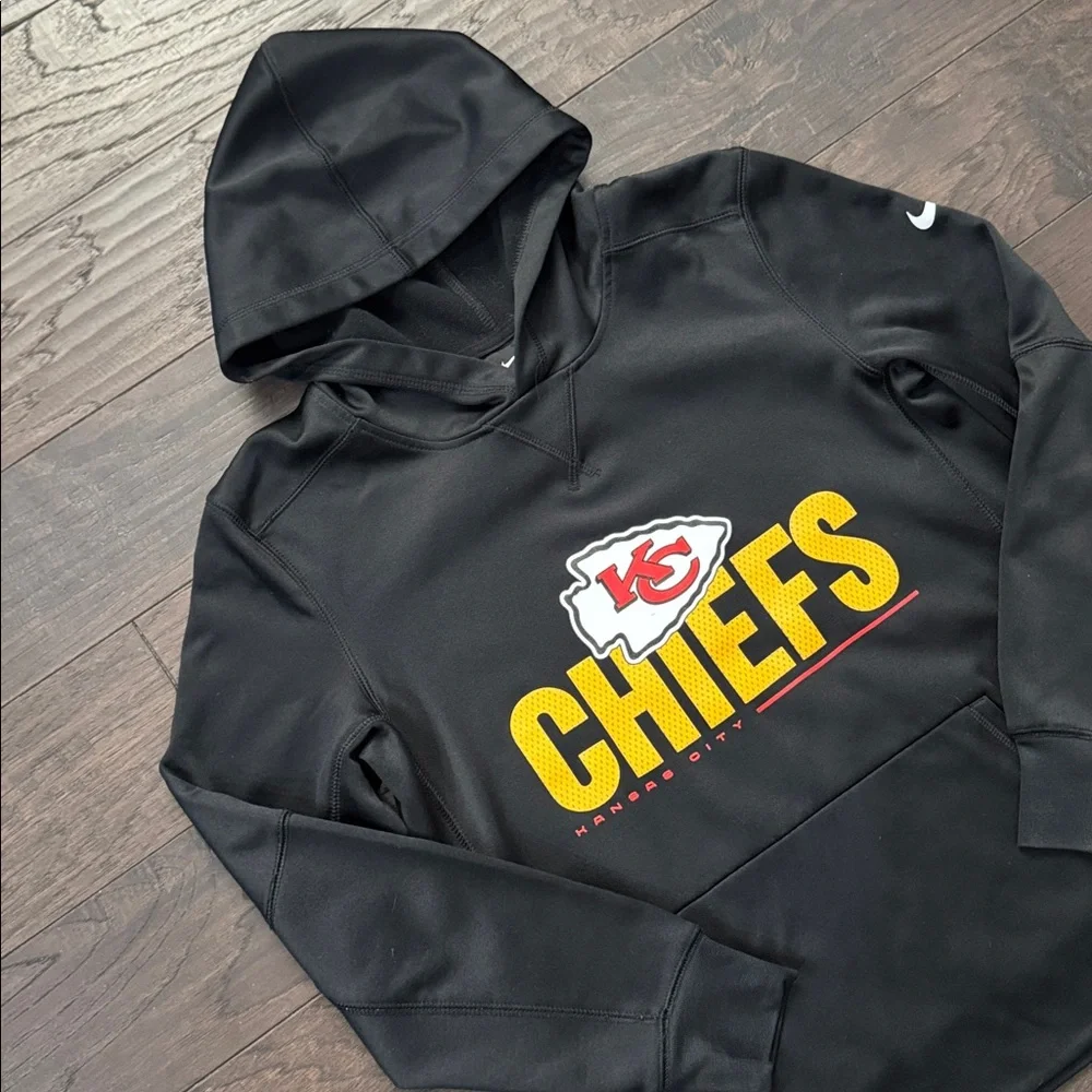 Nike NFL Kansas City Chiefs Black Hoodie w/Logo Youth Large (14/16)